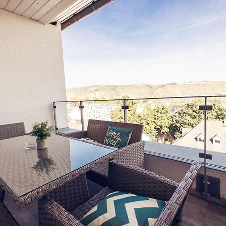 Design Apartment Zentral Fuer 6 In Andernach: Ausblick, Wifi, Kueche 外观 照片